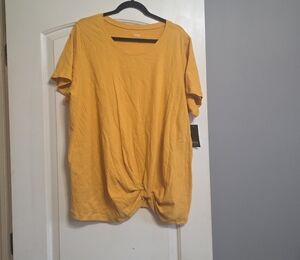 a.n.a Mustard and Black Top